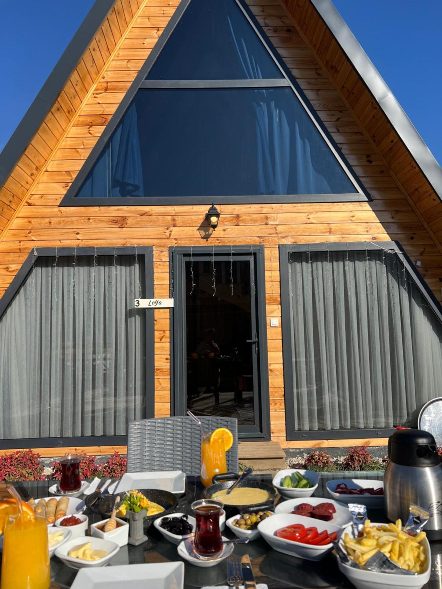 Teona Kartepe Bungalov Exterior foto